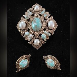 vintage Sarah Coventry faux turquoise pearl brooch with matching clip-on earring